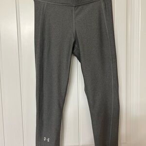 Under Armour Charcoal Compression Capri Leggings